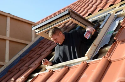 Pose de fenêtres de toit Velux à Boullarre